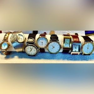 Ladies watches. 8 total.